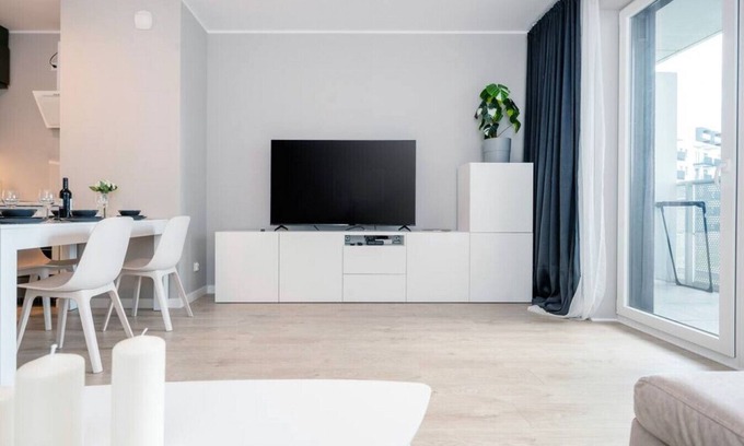 Baluty Apartment | 72m2 Manufaktura Prestige Suite with Parking by Rentujemy