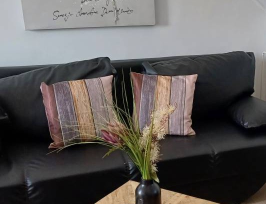 Dorfles-Esbach Apartment | 73 m² Apartment ∙ 1 bedroom ∙ 1 guest