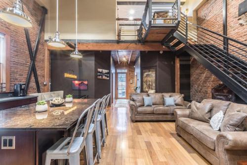 Ouray House | 736 1/2 A Main Street