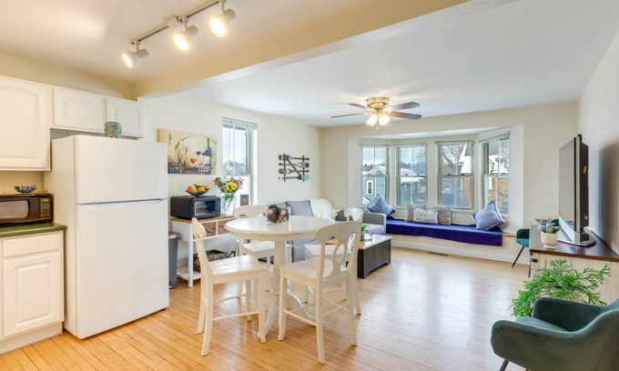 Delafield Apartment | 74 m² Apartment ∙ 2 bedrooms ∙ 8 guests