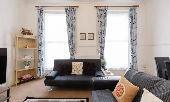 Cantelowes Apartment | 74 m² Apartment ∙ 3 bedrooms ∙ 6 guests