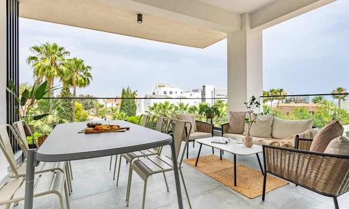 Agios Athanasios Apartment | 75 m² Apartment ∙ 3 bedrooms ∙ 6 guests