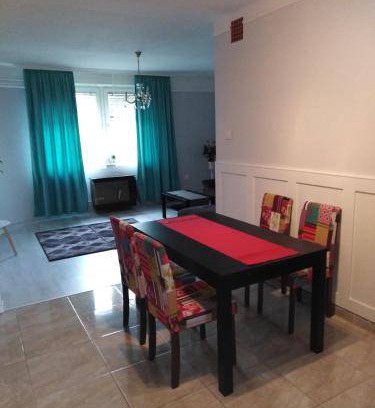 Kiskunfelegyhaza Apartment | 75 m² Apartment ∙ 2 bedrooms ∙ 4 guests