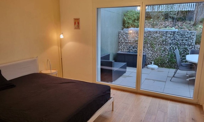 Murten Apartment | 75 m² Apartment ∙ 1 bedroom ∙ 4 guests