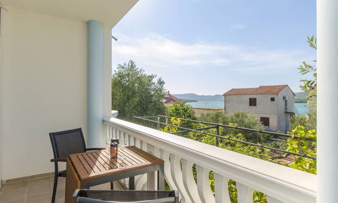 Pirovac Apartment | 75 m² Apartment ∙ 2 bedrooms ∙ 6 guests