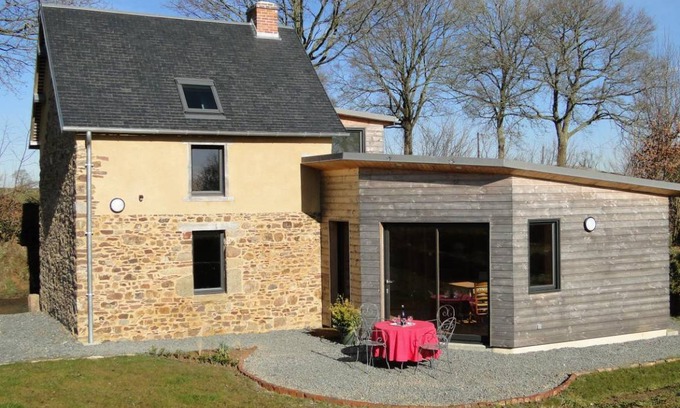 St-Denis-le-Vetu House | 75 m² Gîte ∙ 2 bedrooms ∙ 3 guests