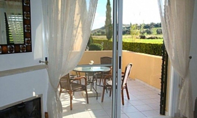 Polis House | 75 m² House ∙ 2 bedrooms ∙ 4 guests