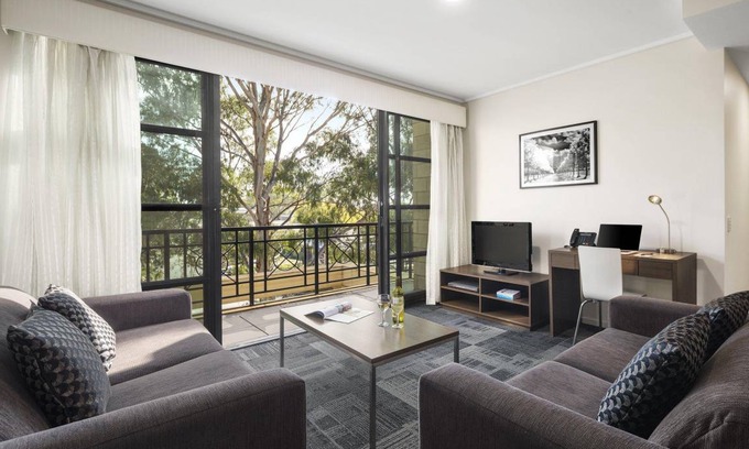 Narre Warren Apartment | 75 m² Serviced apartment ∙ 6 guests