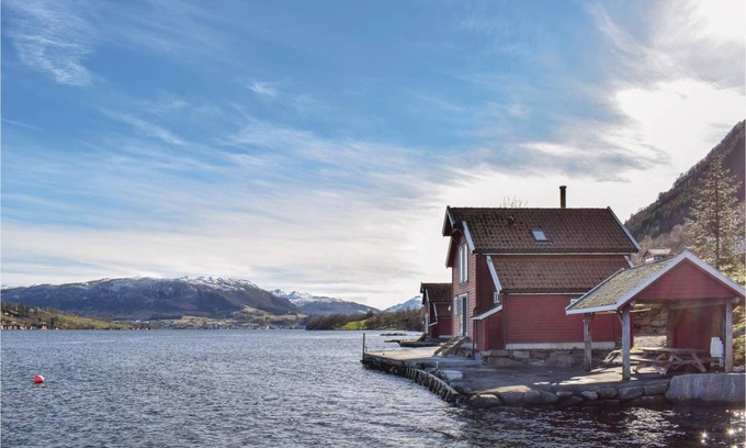 Vindafjord House | 76 m² House ∙ 2 bedrooms ∙ 6 guests