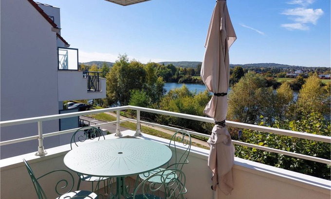 Triel-sur-Seine Apartment | 77 m² Apartment ∙ 2 bedrooms ∙ 4 guests