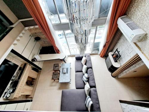 Khlong Toei Nuea House | 7B-Short-term rental allowed-5BRs Downtown Bangkok