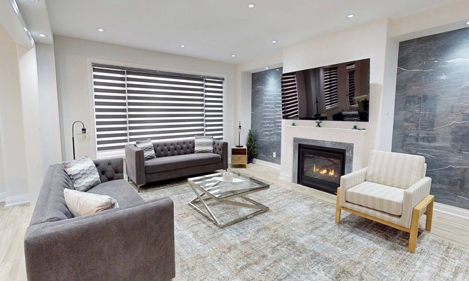 Brampton House | 7BR ~ 15 PPL ~Ultimate Luxury Family-Friendly Stay