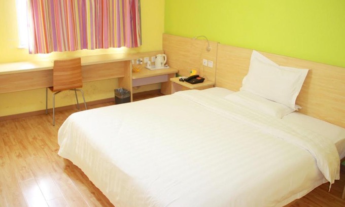 Bao'an Hotel | 7Days Inn Shenzhen Airport New Terminal