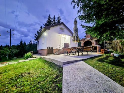 Sokolac House | 7Pines Bijambare - Air Spa