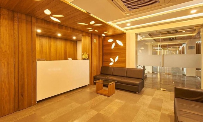 Gandhinagar Hotel | 7Wonders Hotel