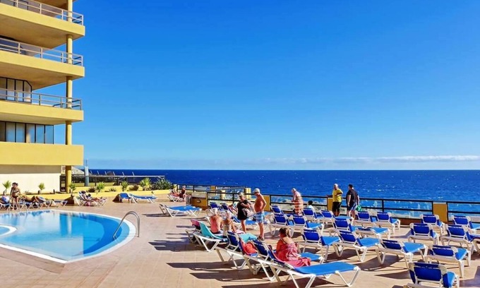 San Miguel de Abona Apartment | 8 -1BR. Private Terrace & Solarium. Volcano & Sea View. Heated Pool. Brand New