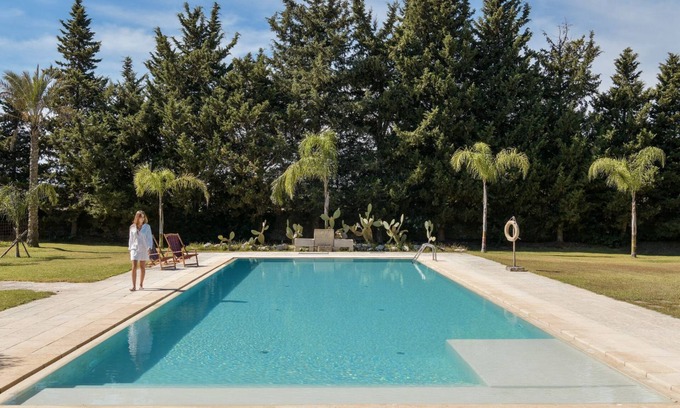 Carpignano Salentino Apartment | 8 Bedroom Villa more 3 sofabed (16+3 people)
