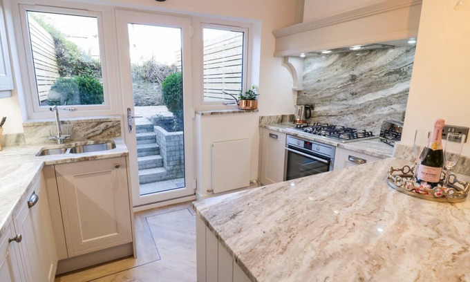 Conwy Cottage | 8 Crown Lane