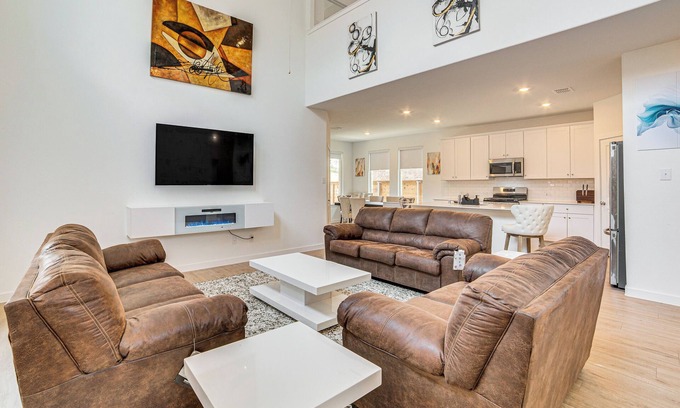 Mesquite House | 8 Mi to Celebration Station: Family Getaway!
