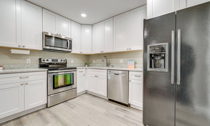 Orient Park Apartment | 8 Mi to Downtown: Cozy Tampa Studio w/Easy Access