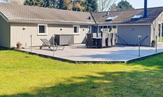 Bøtø By House | 8 person holiday home in Væggerløse