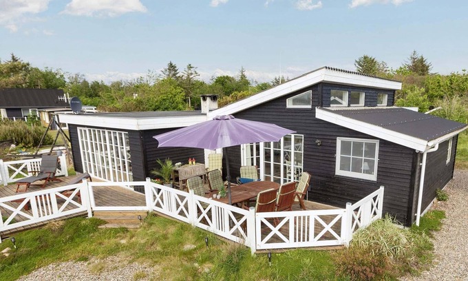 Trend House | 8 person holiday home in Løgstør-By Traum