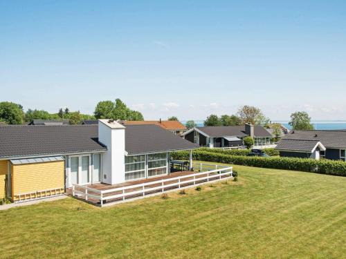 Mommark Strand House | 8 person holiday home in Sydals