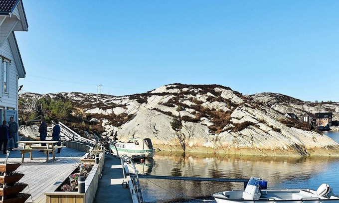 Bomlo House | 8 person holiday home in Urangsvåg