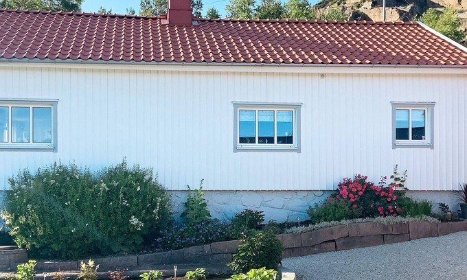 Brastad House | 8 person holiday home in Brastad