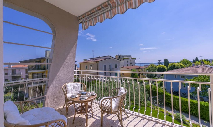 Desenzano del Garda Apartment | 80 m² Apartment ∙ 3 bedrooms ∙ 6 guests