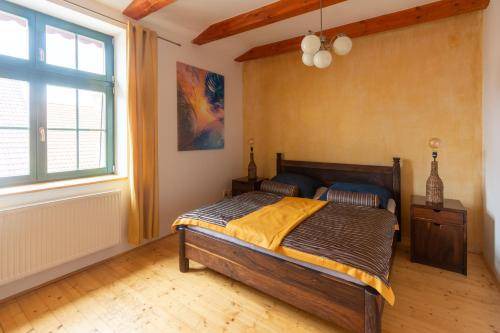 Ceske Budejovice Apartment | 80 m² Apartment ∙ 2 bedrooms ∙ 6 guests