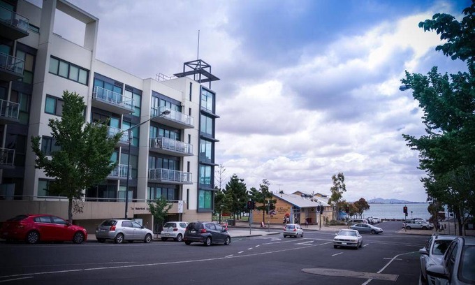 Geelong Apartment | 80 m² Apartment ∙ 2 bedrooms ∙ 9 guests