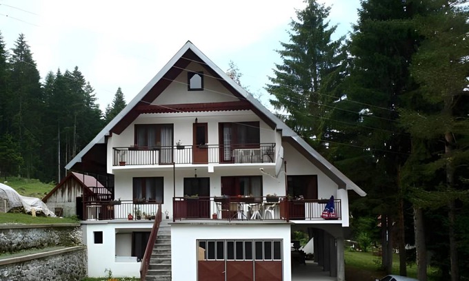 Zabljak Apartment | 80 m² Apartment ∙ 3 bedrooms ∙ 6 guests