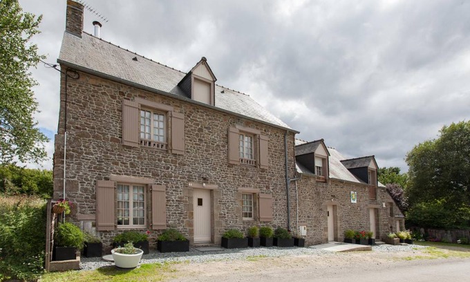 La Boussac House | 80 m² Gîte ∙ 2 bedrooms ∙ 6 guests