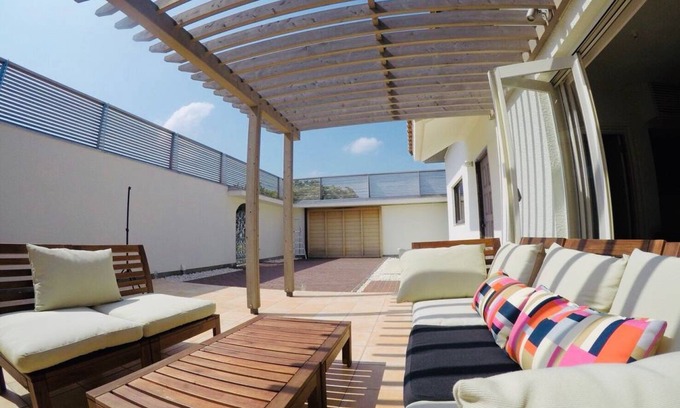 Shima House | 80 m² House ∙ 2 bedrooms ∙ 10 guests