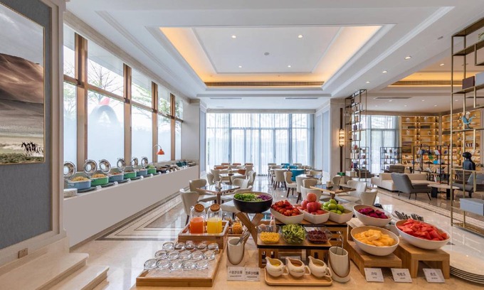 Longhua District Hotel | 80 m² Hotel ∙ 2 guests