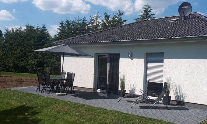 Oberhavel House | 80 m² House ∙ 2 bedrooms ∙ 4 guests