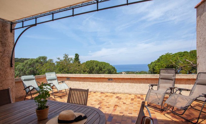 Corbara House | 80 m² House ∙ 3 bedrooms ∙ 6 guests