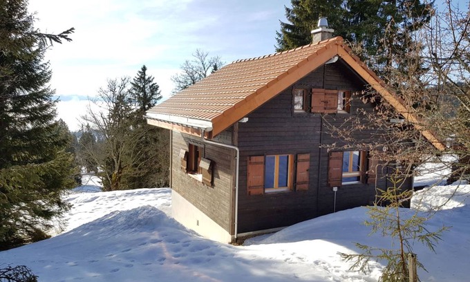 La Vue des Alpes Villa | 80 m² Villa ∙ 2 bedrooms ∙ 4 guests