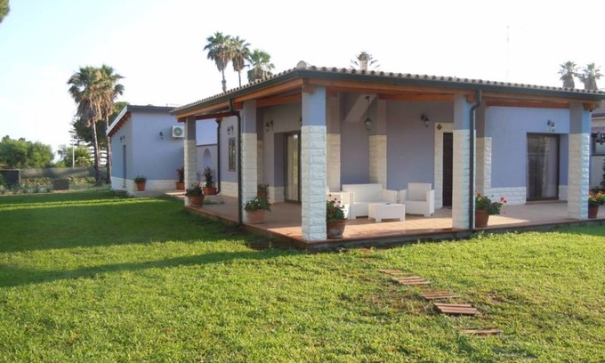 Fontane Bianche Villa | 80 m² Villa ∙ 3 bedrooms ∙ 6 guests