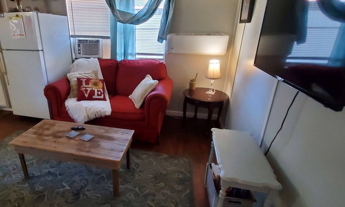 West Monroe House | 805C mobile home for work or short stays