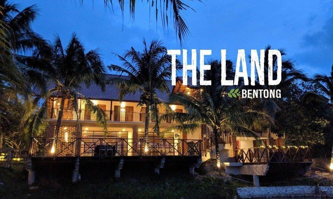 Kampung Asap House | 82 m² House ∙ 4 bedrooms ∙ 16 guests