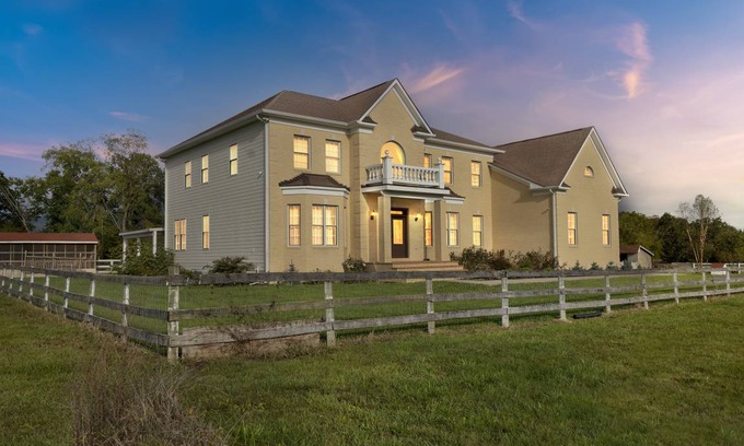 Haymarket House | 836 m² House ∙ 6 bedrooms ∙ 18 guests