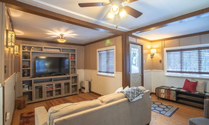 North Pole House | 84 m² House ∙ 2 bedrooms ∙ 3 guests