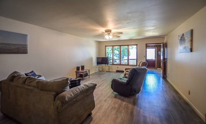 Onekama House | 84 m² House ∙ 2 bedrooms ∙ 6 guests
