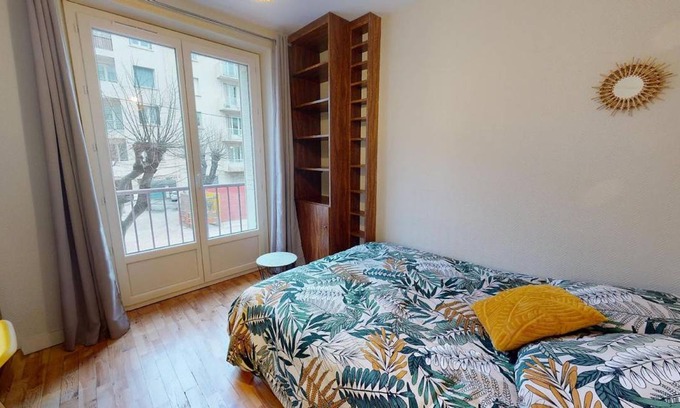 Clermont-Ferrand Resort | 84 m² Private room ∙ 1 bedroom ∙ 1 guest