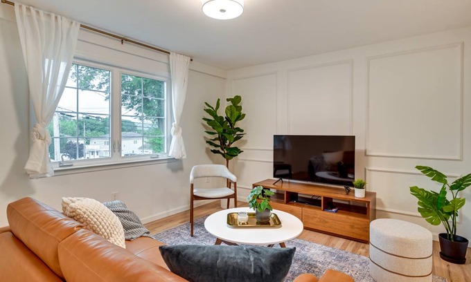 Glen Cove Apartment | 85 m² Apartment ∙ 2 bedrooms ∙ 4 guests