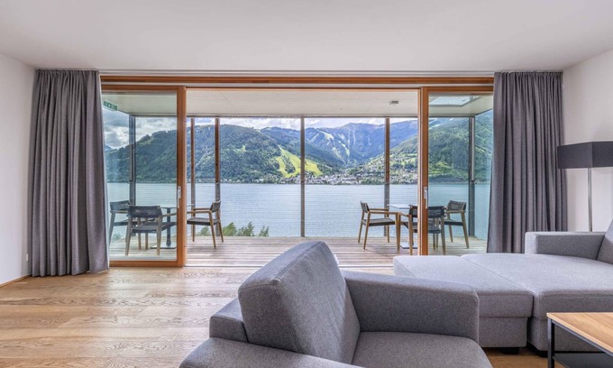 Thumersbach Apartment | 85 m² Apartment ∙ 2 bedrooms ∙ 4 guests
