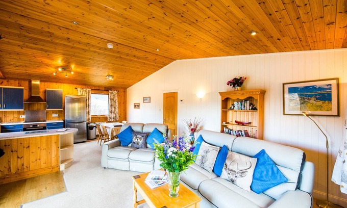 Crianlarich Ski Chalet | 85 m² Chalet ∙ 2 bedrooms ∙ 3 guests
