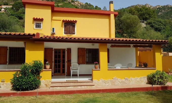 Solanas House | 85 m² House ∙ 2 bedrooms ∙ 4 guests